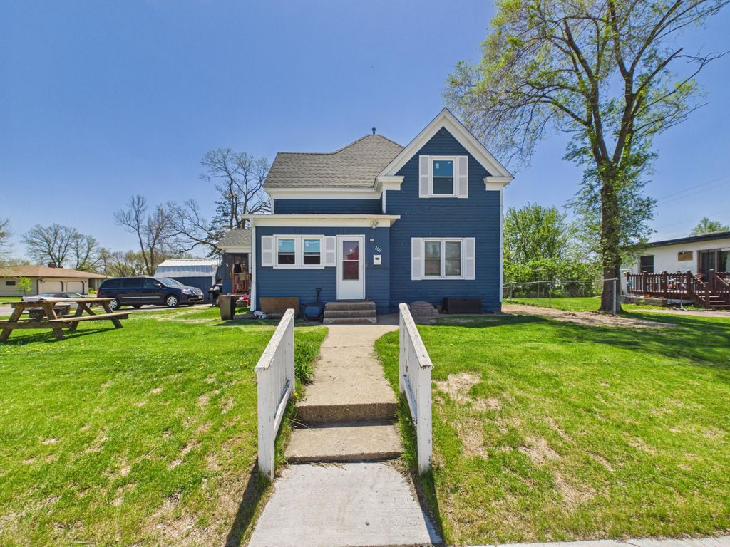 Photo of 205 6th Street S, Sauk Centre, MN 56378 (MLS # 7076315)