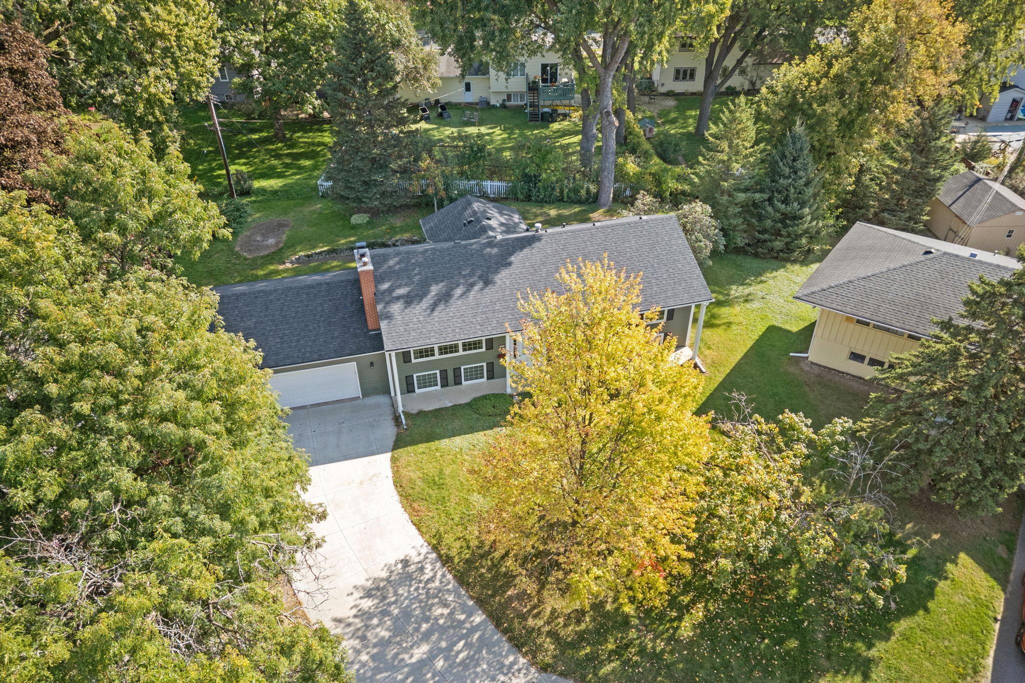 3511 Maplewood Drive