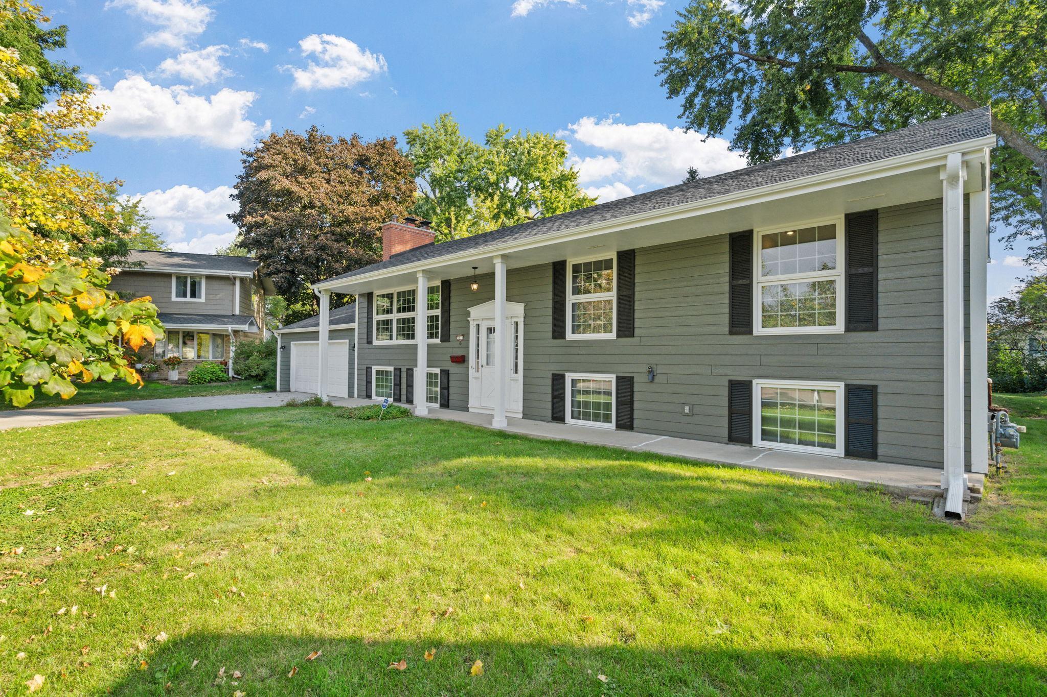 3511 Maplewood Drive