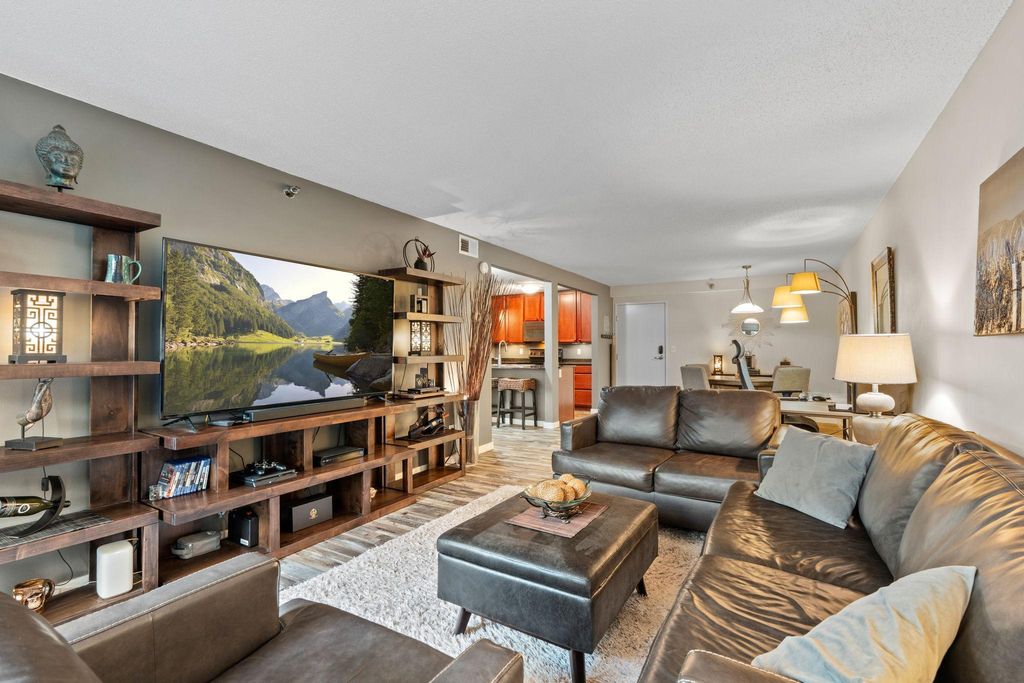 Photo of 52 Groveland Terrace #108, Minneapolis, MN 55403 (MLS # 7059874)