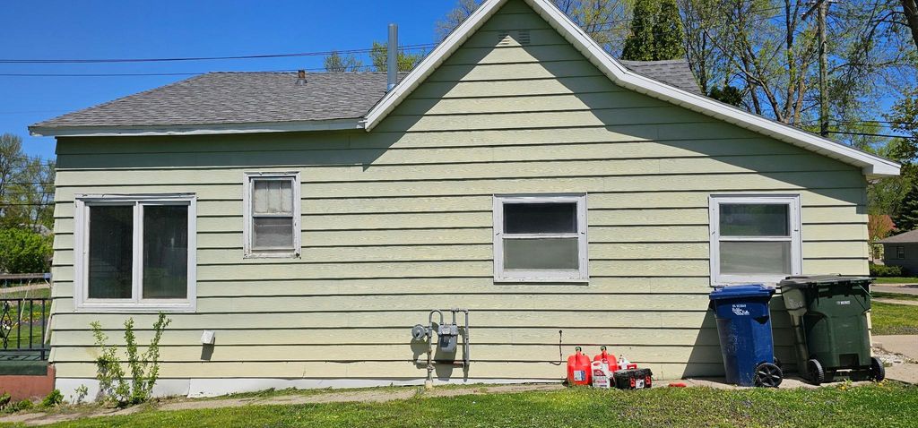 Photo of 714 S Oak Street, Fergus Falls, MN 56537 (MLS # 7075577)