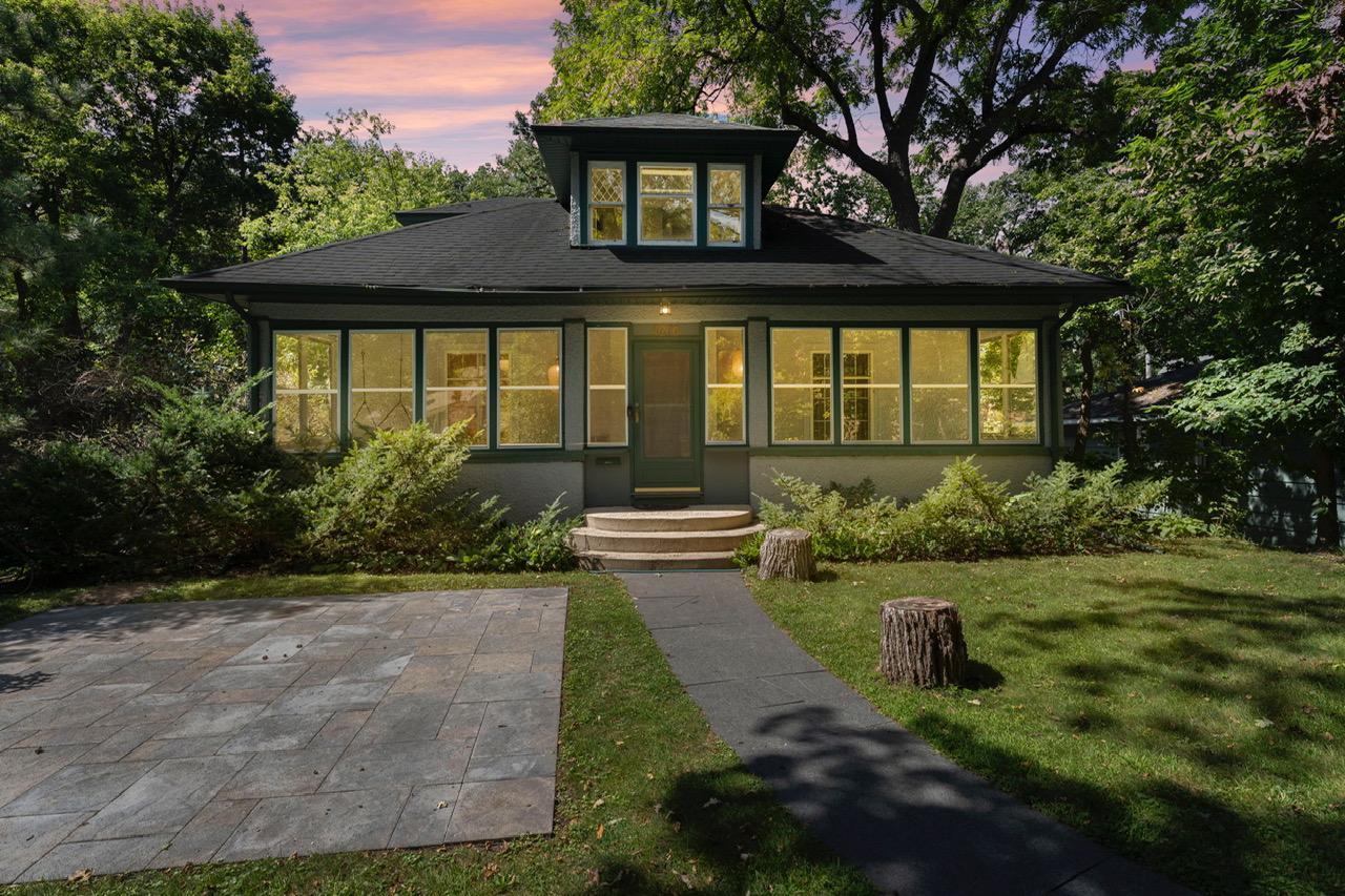 4270 Ottawa Avenue S