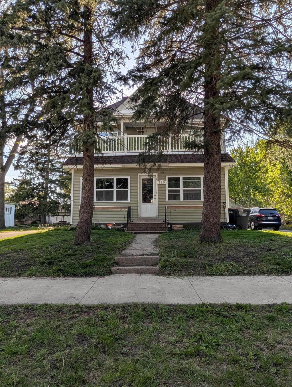 Photo of 310 4th Avenue SE, Mapleton, MN 56065 (MLS # 7088853)