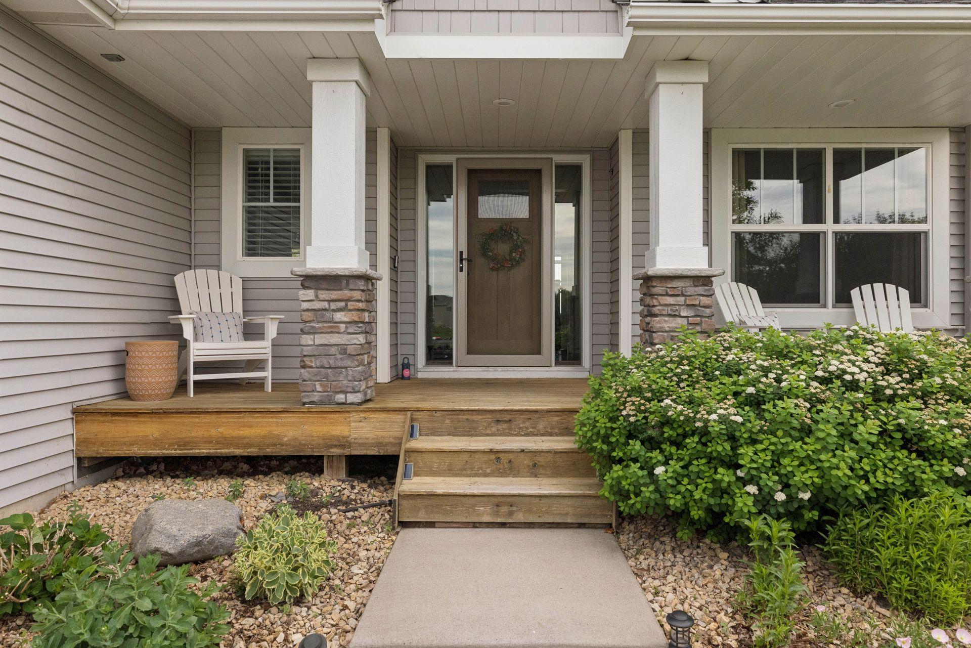4798 Prairie Trail N