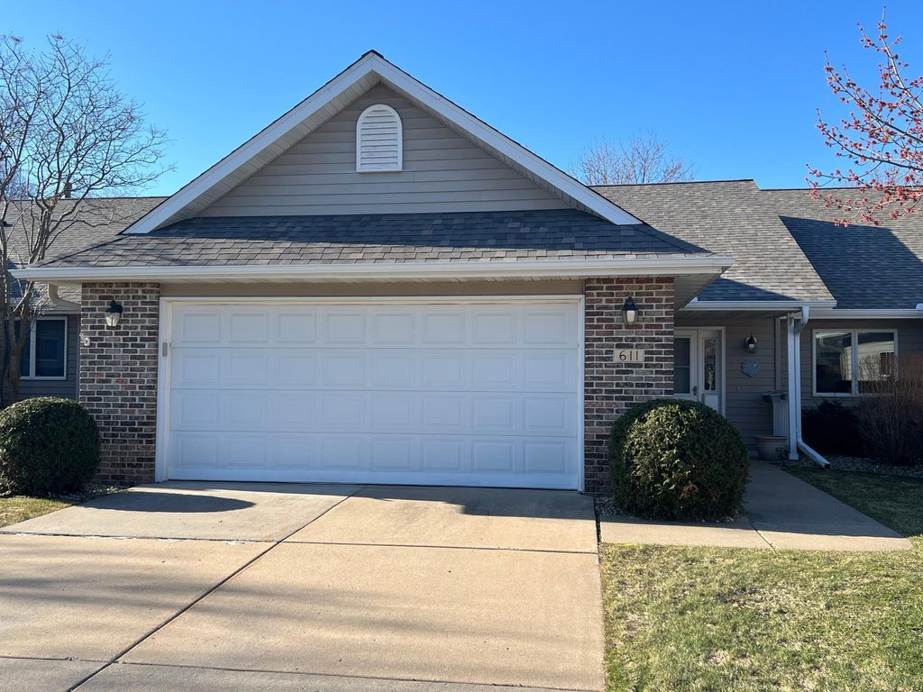 Photo of 611 Cherrywood Court, Red Wing, MN 55066 (MLS # 7053417)