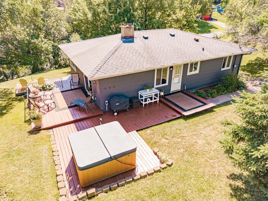 Photo of 1905 Hutchinson Road, Duluth, MN 55811 (MLS # 7062547)