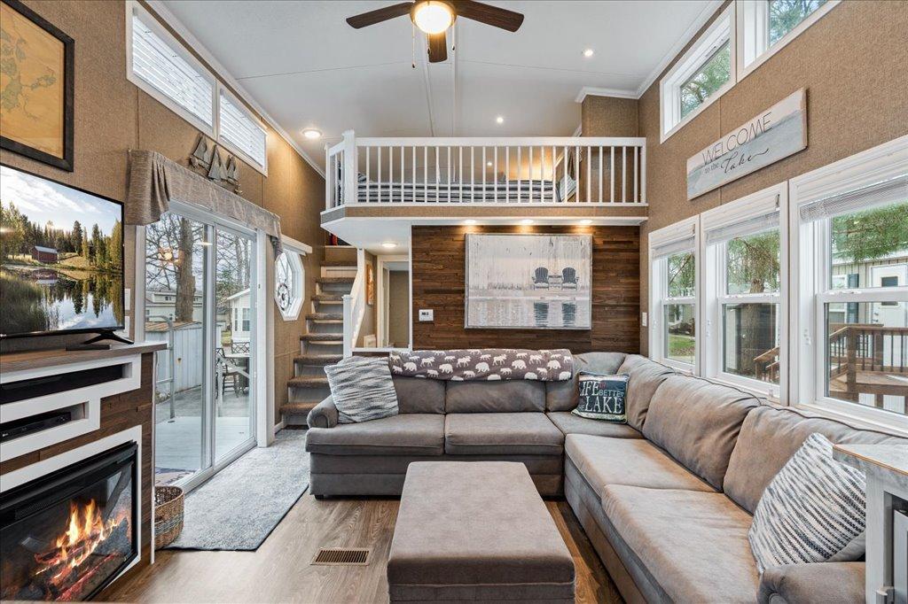 15827 Wilderness Trail 123