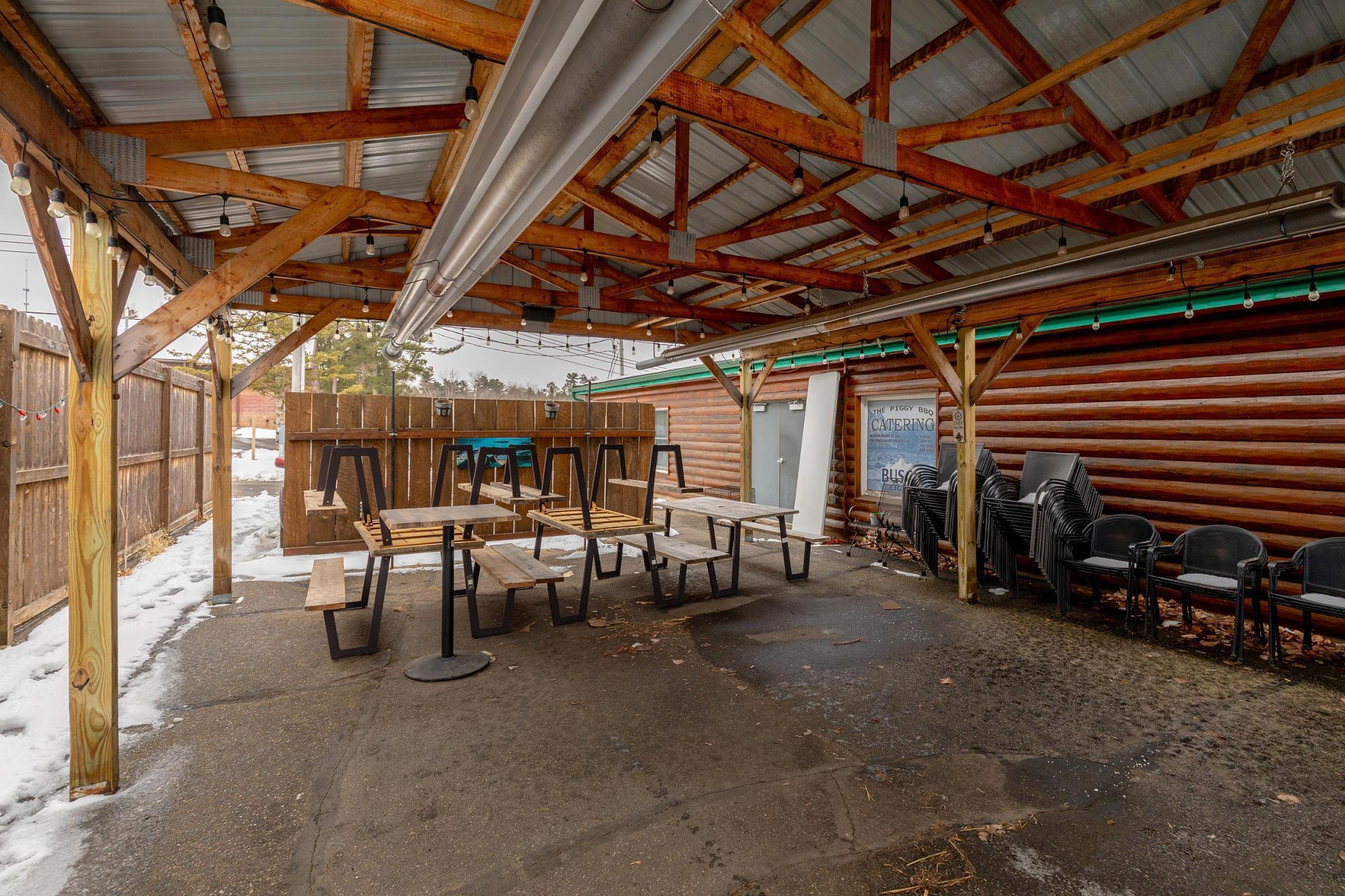607 Minnesota Avenue W