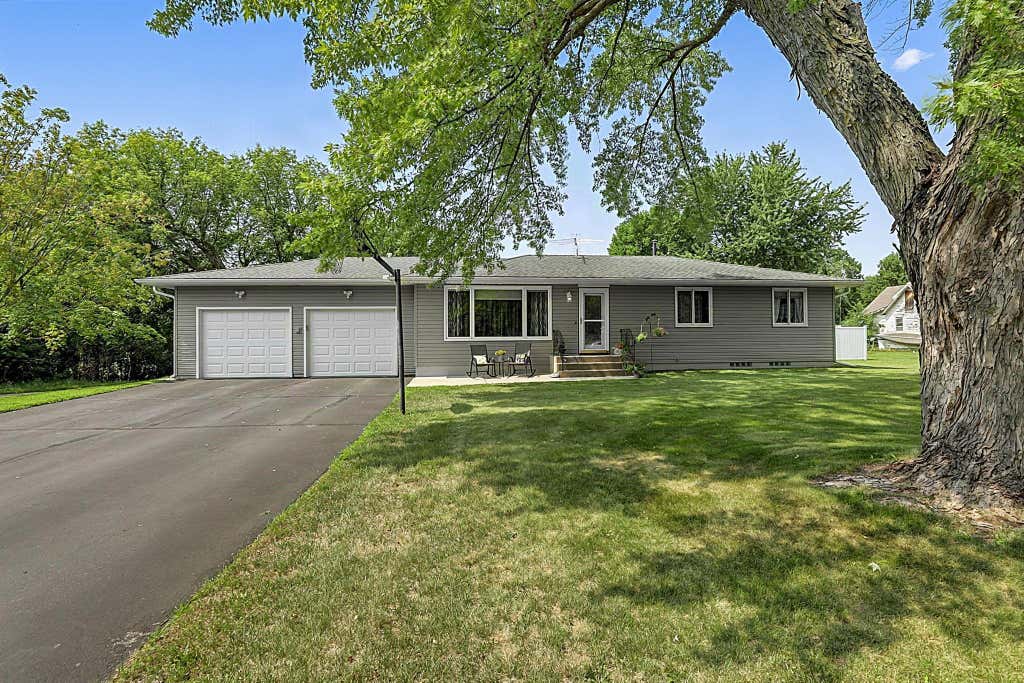 Photo of 3025 Aadland Avenue NE, Buffalo, MN 55313 (MLS # 7126402)