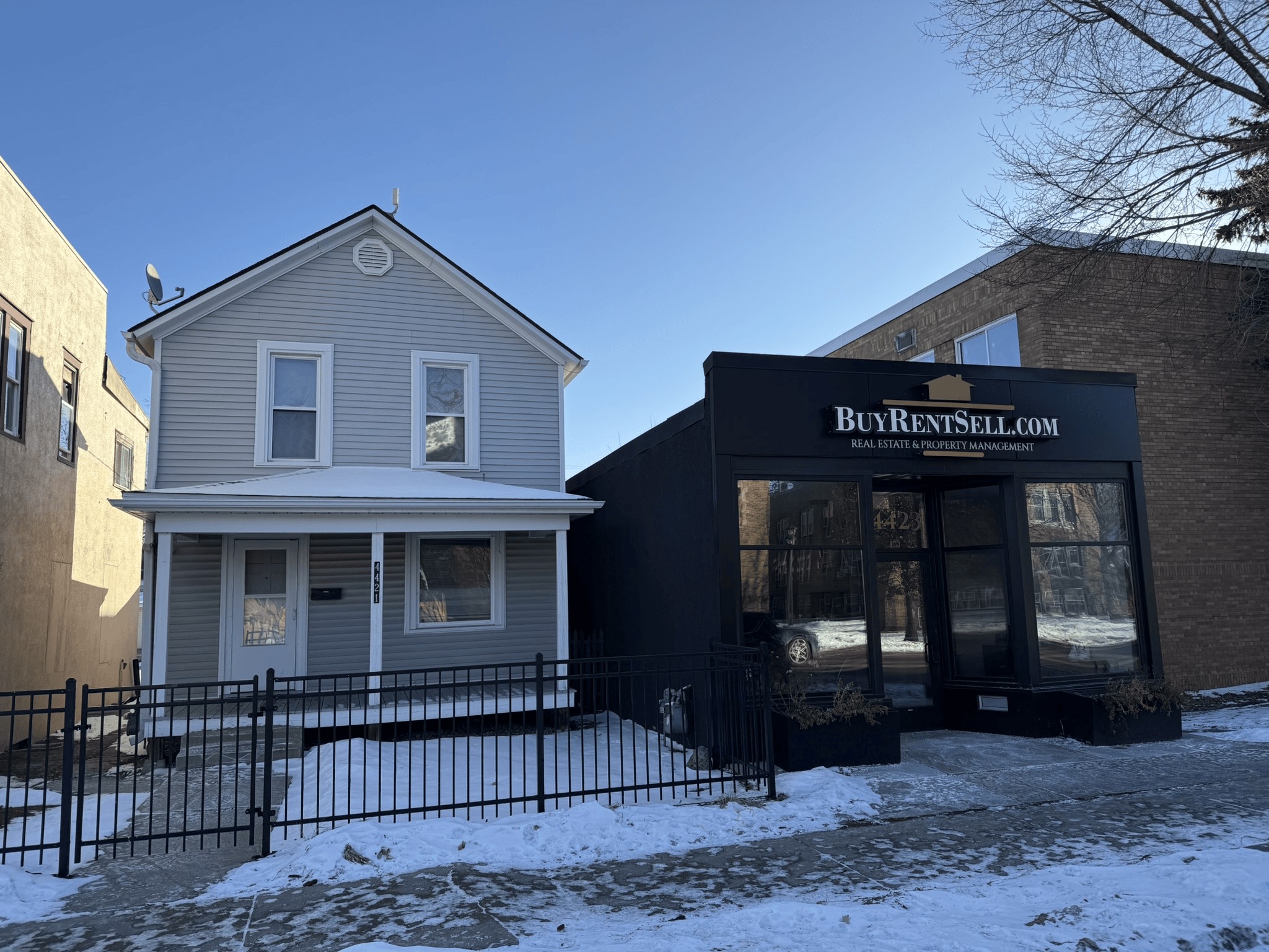 4421-4423 Nicollet Avenue S