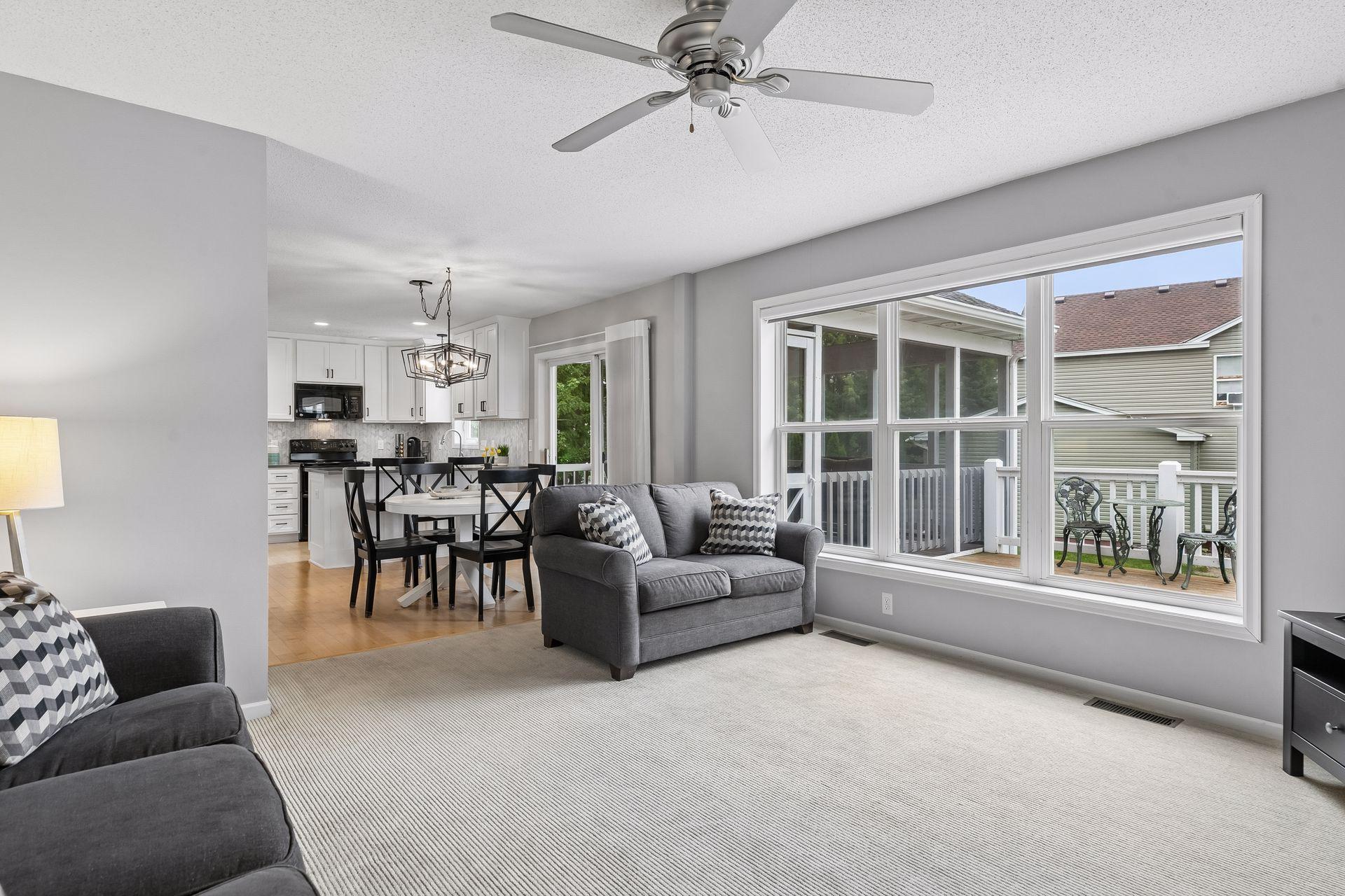 957 Lake Ridge Bay