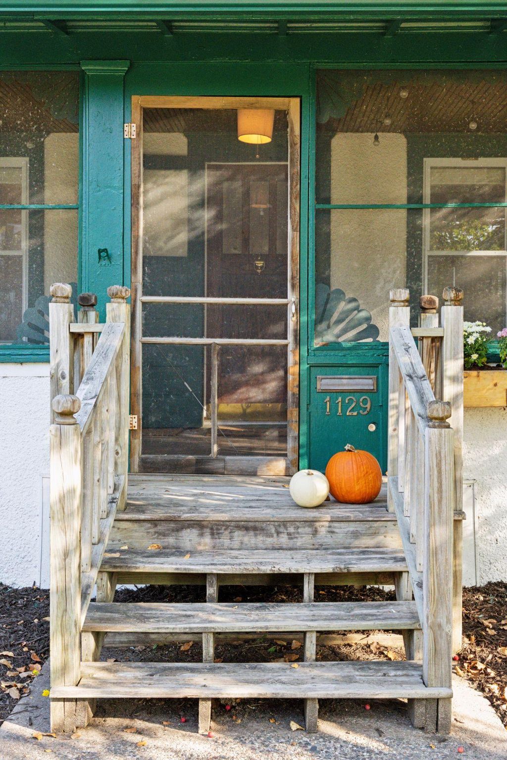 Photo of 1129 Randolph Avenue, Saint Paul, MN 55105 (MLS # 7001702)