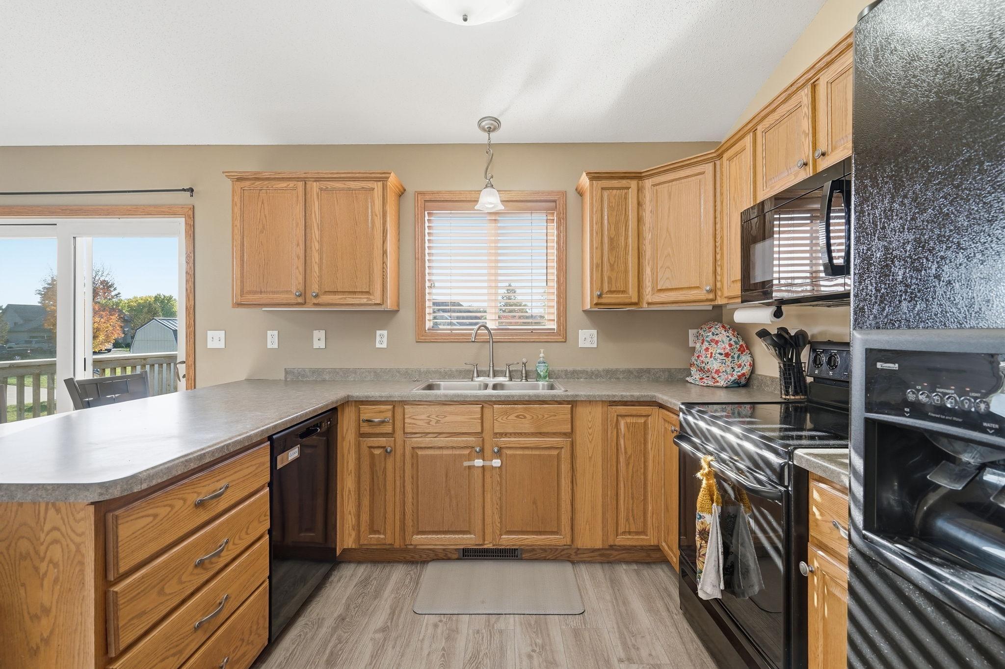 5412 Loganberry Circle