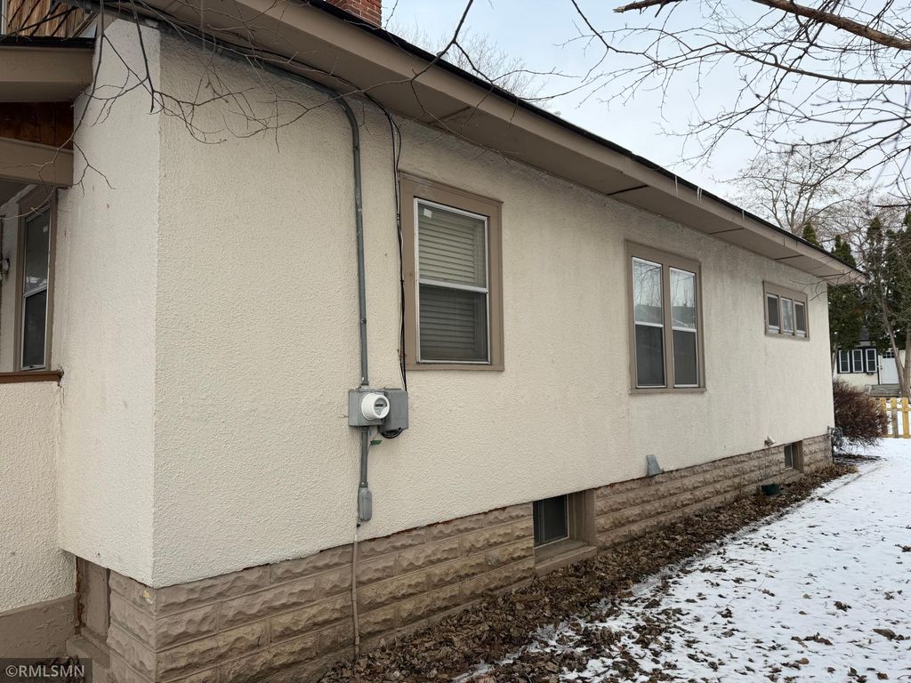 Photo of 1415 Thomas Avenue N, Minneapolis, MN 55411 (MLS # 7017502)