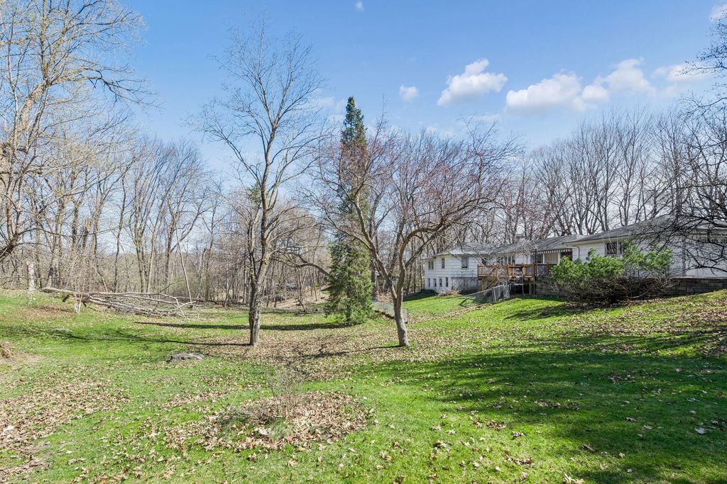 Photo of 18830 Eastwood Drive Dr, Deephaven, MN 55331 (MLS # 7053358)