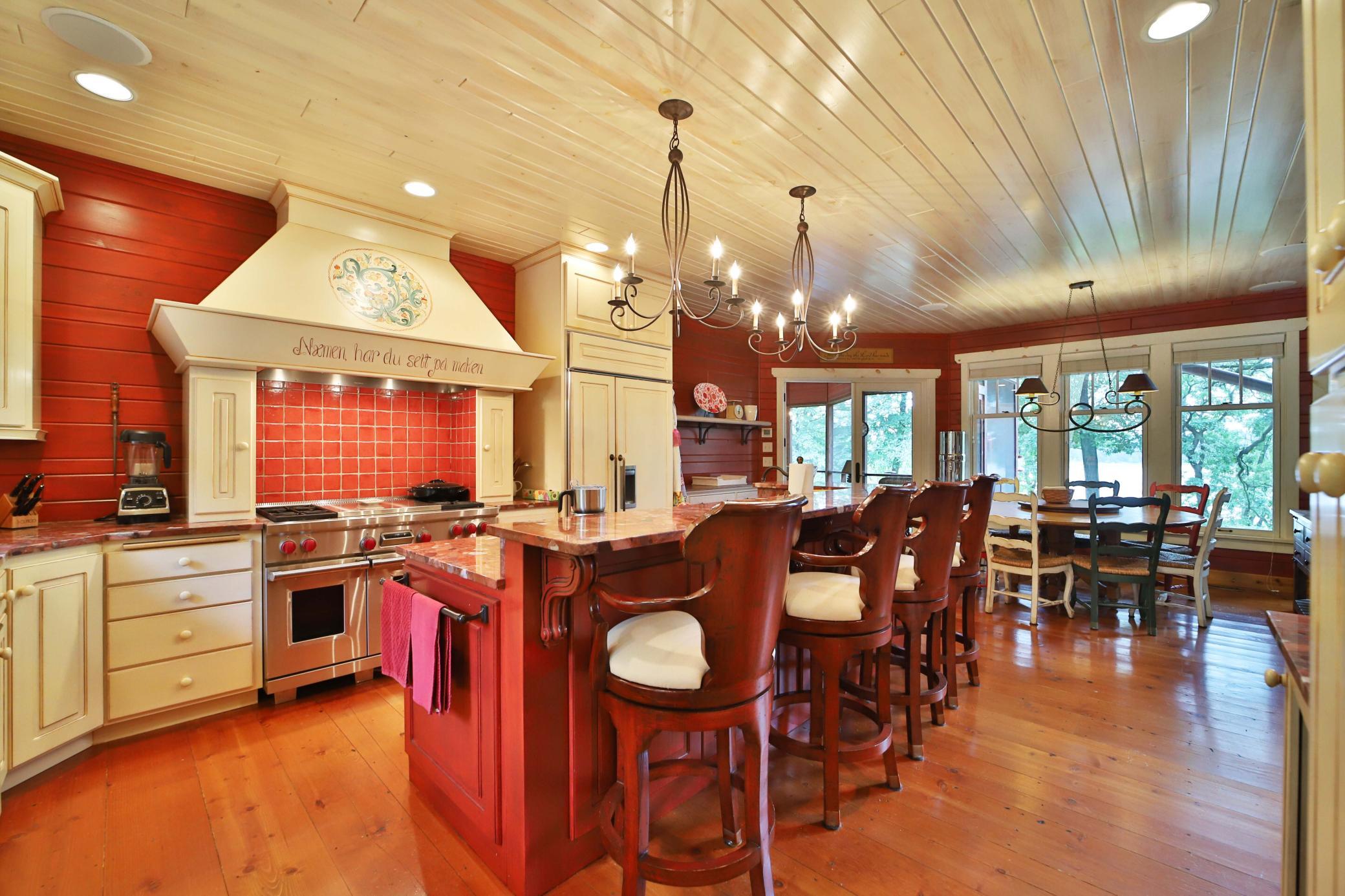 7996 Bass Lake Trail