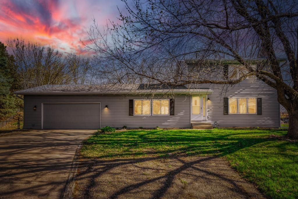 Photo of 14050 37th Avenue N, Plymouth, MN 55447 (MLS # 7053190)