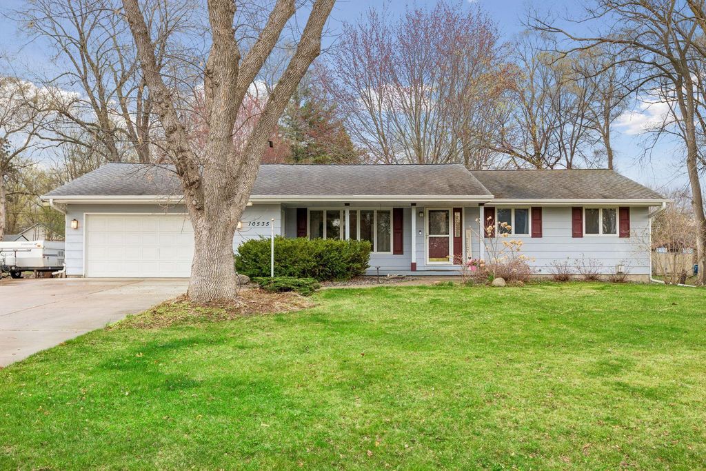 Photo of 10535 Mississippi Boulevard NW, Coon Rapids, MN 55433 (MLS # 7049754)
