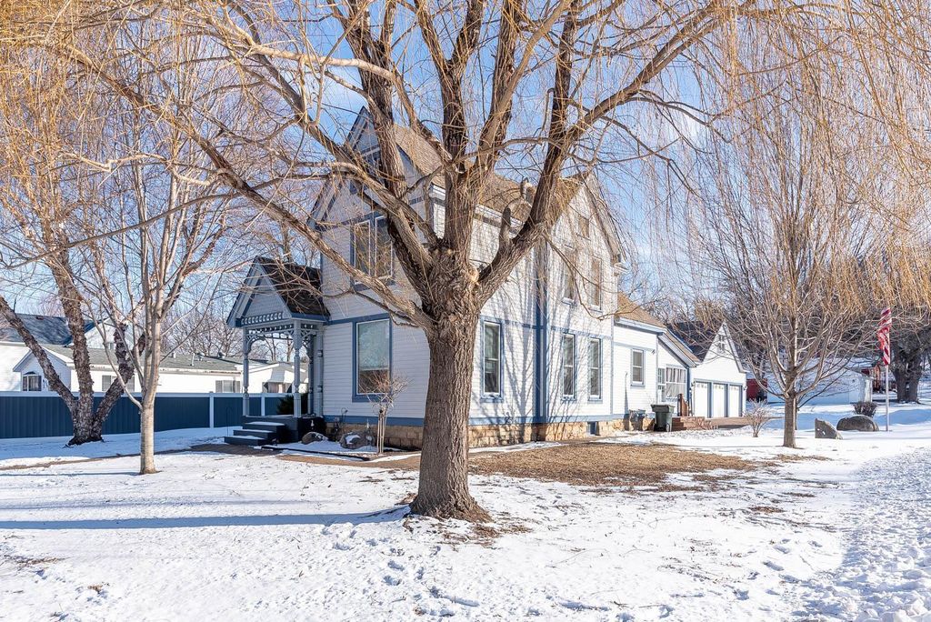 Photo of 440 Webster Street S, Kasota, MN 56050 (MLS # 7017778)