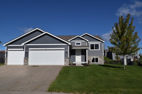 Photo of 902 Poplar Lane, Watertown, MN 55388 (MLS # 7139702)