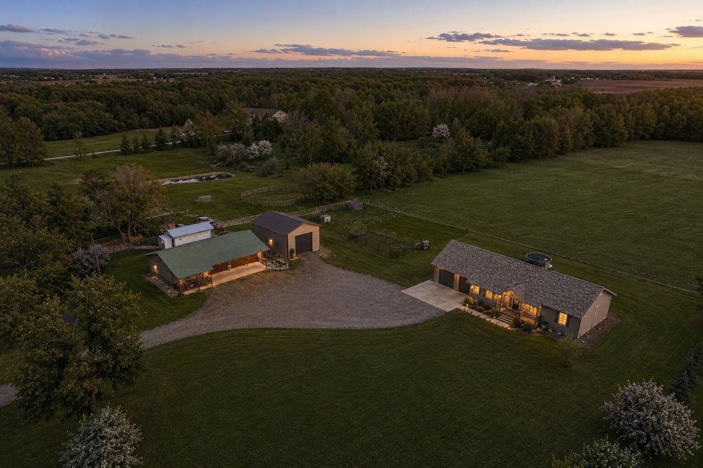 Photo of 39825 Palm Street NW, Stanchfield, MN 55080 (MLS # 7039035)