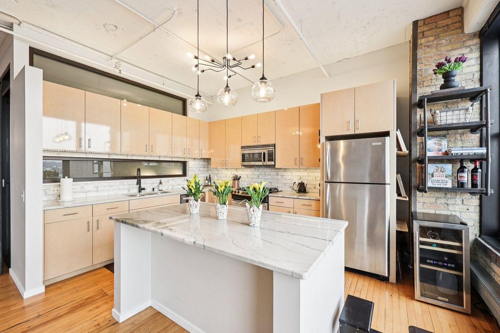 Photo of 290 Market Street #607, Minneapolis, MN 55405 (MLS # 6818996)