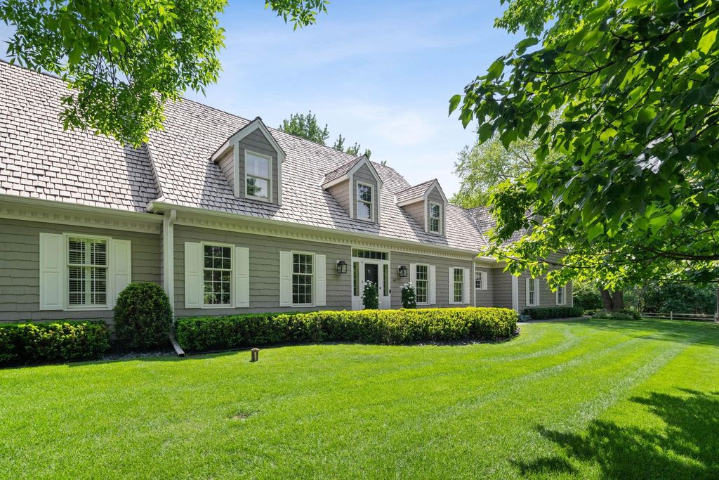 Photo of 235 Hollander Road, Wayzata, MN 55391 (MLS # 7091907)