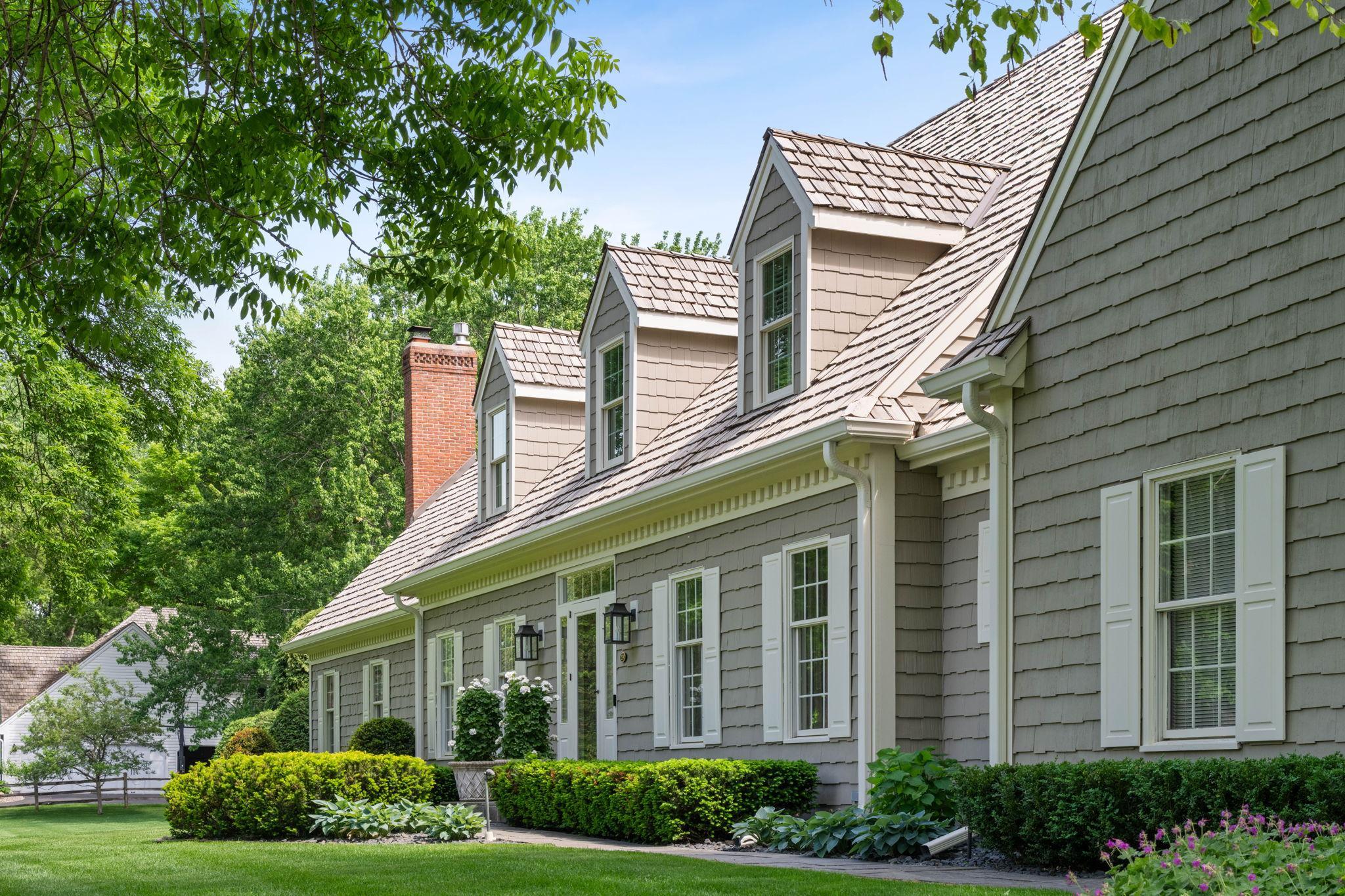 235 Hollander Road