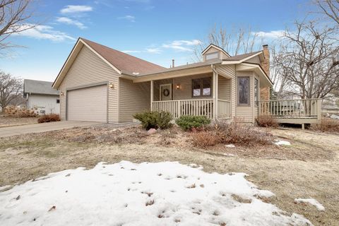 16412 Griffon Trail Lakeville MN 55044