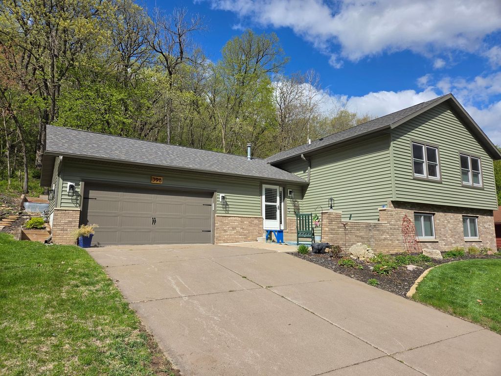 Photo of 398 Pleasant Hill Drive, Winona, MN 55987 (MLS # 7065599)