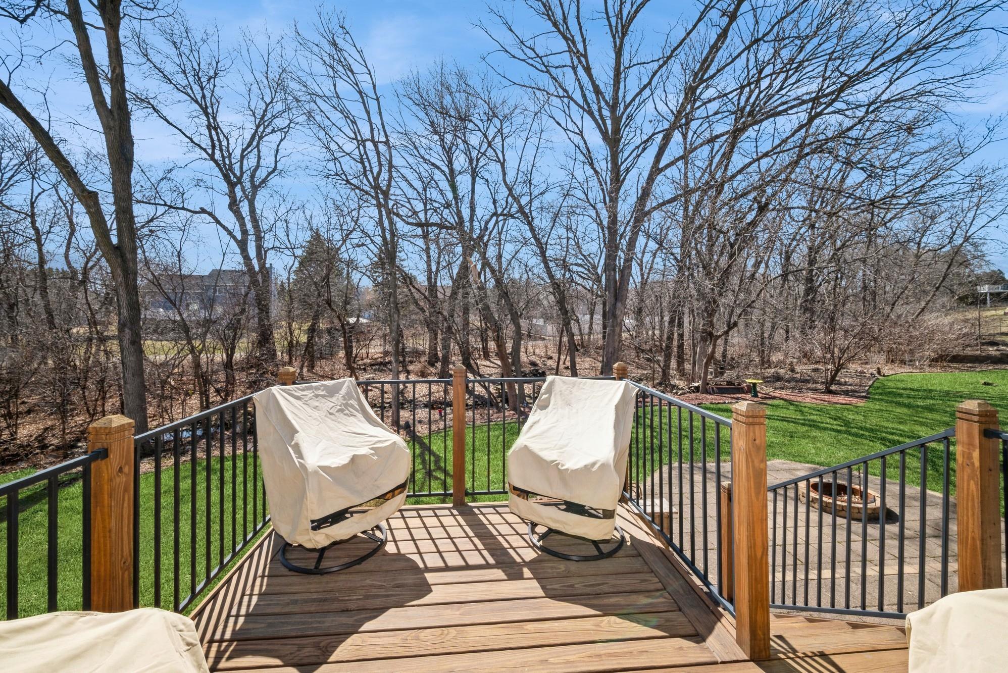 1128 Autumn Drive