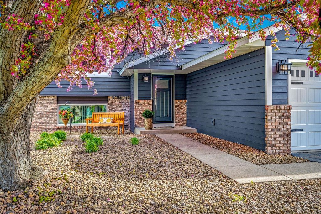 Photo of 840 County Road D East, Little Canada, MN 55109 (MLS # 7062663)