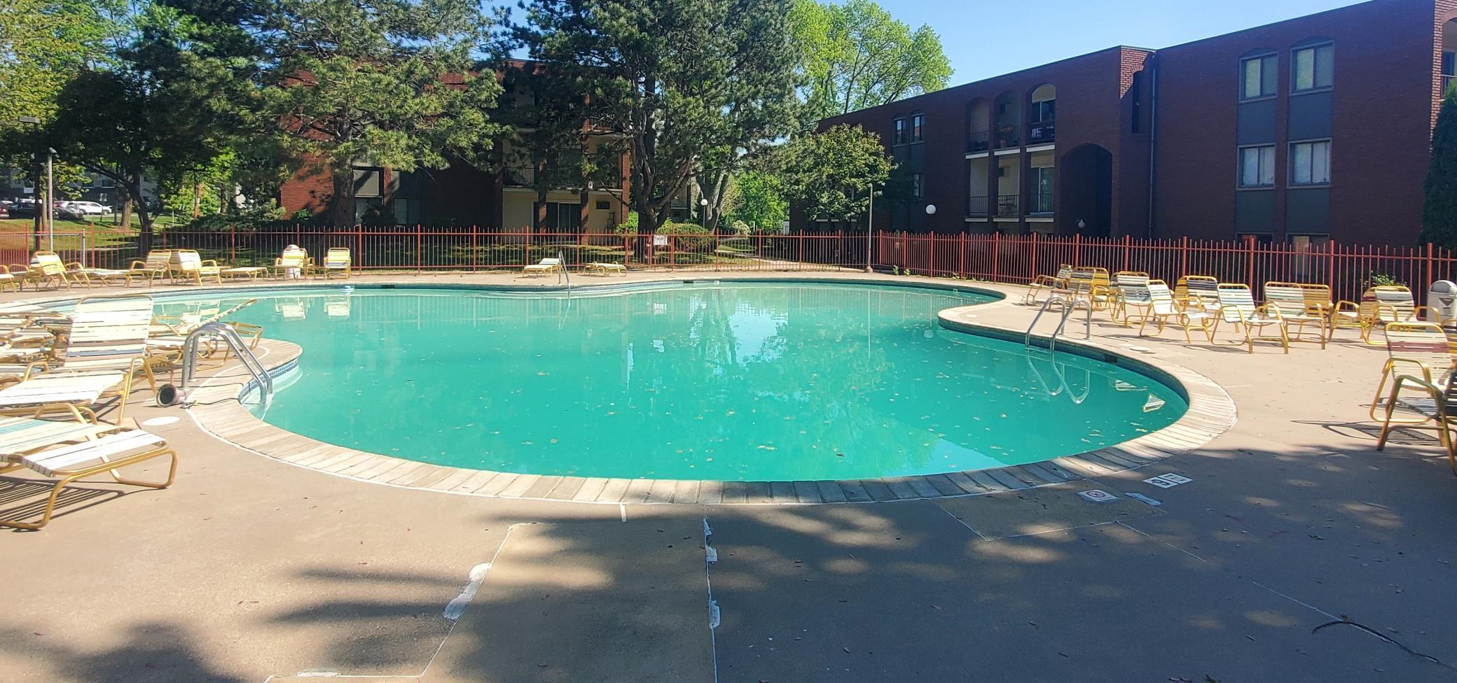 255 Westview Drive 307