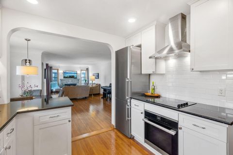 2908 30th Avenue NE Saint Anthony MN 55418