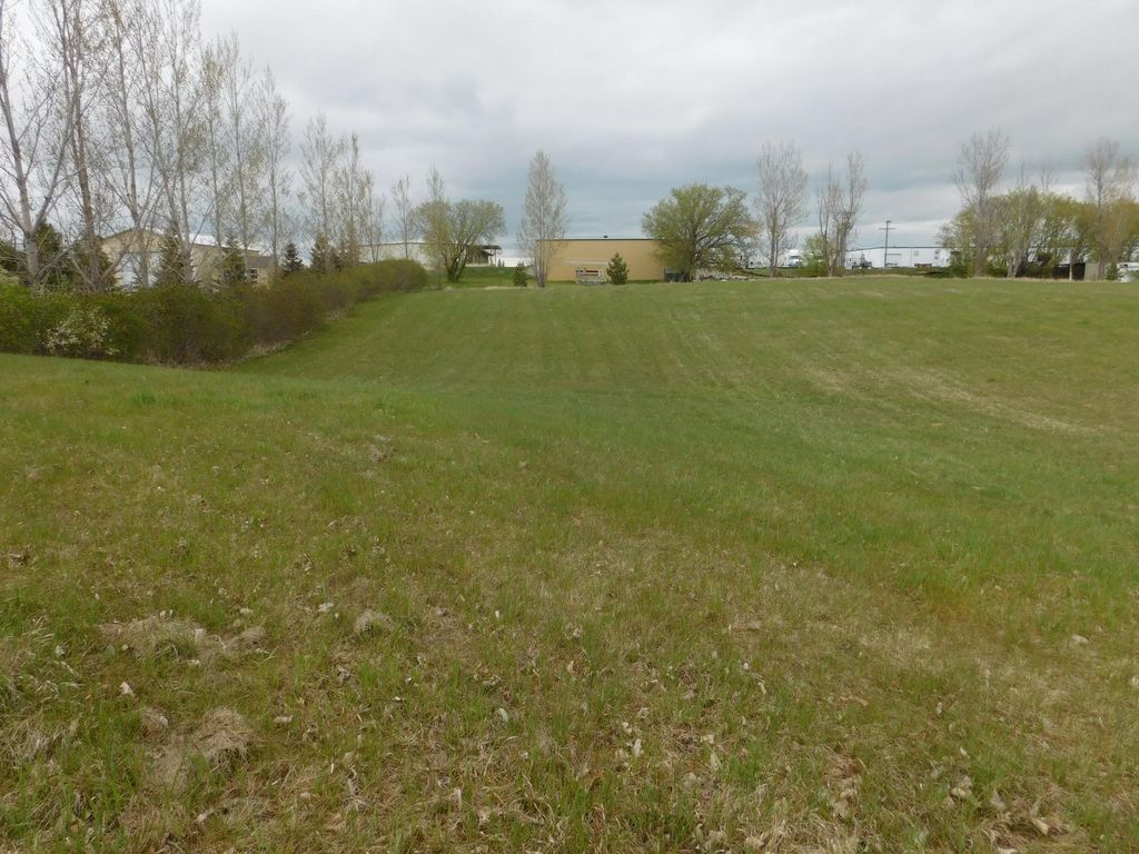 Photo of 434 W Walnut Avenue, Frazee, MN 56544 (MLS # 7083720)