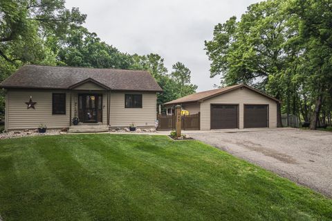 425 Shorewood Drive Detroit Lakes MN 56501