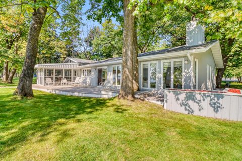 Photo of 51301 County Highway 31, Detroit Lakes, MN 56501 (MLS # 7058833)