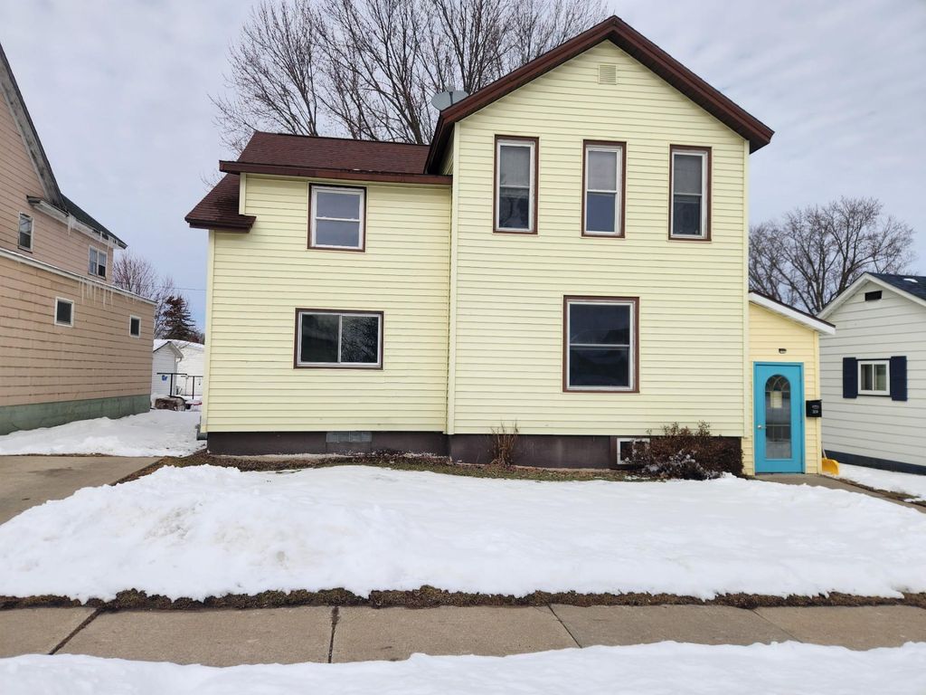 Photo of 309 E Lincoln Street, Caledonia, MN 55921 (MLS # 7028758)