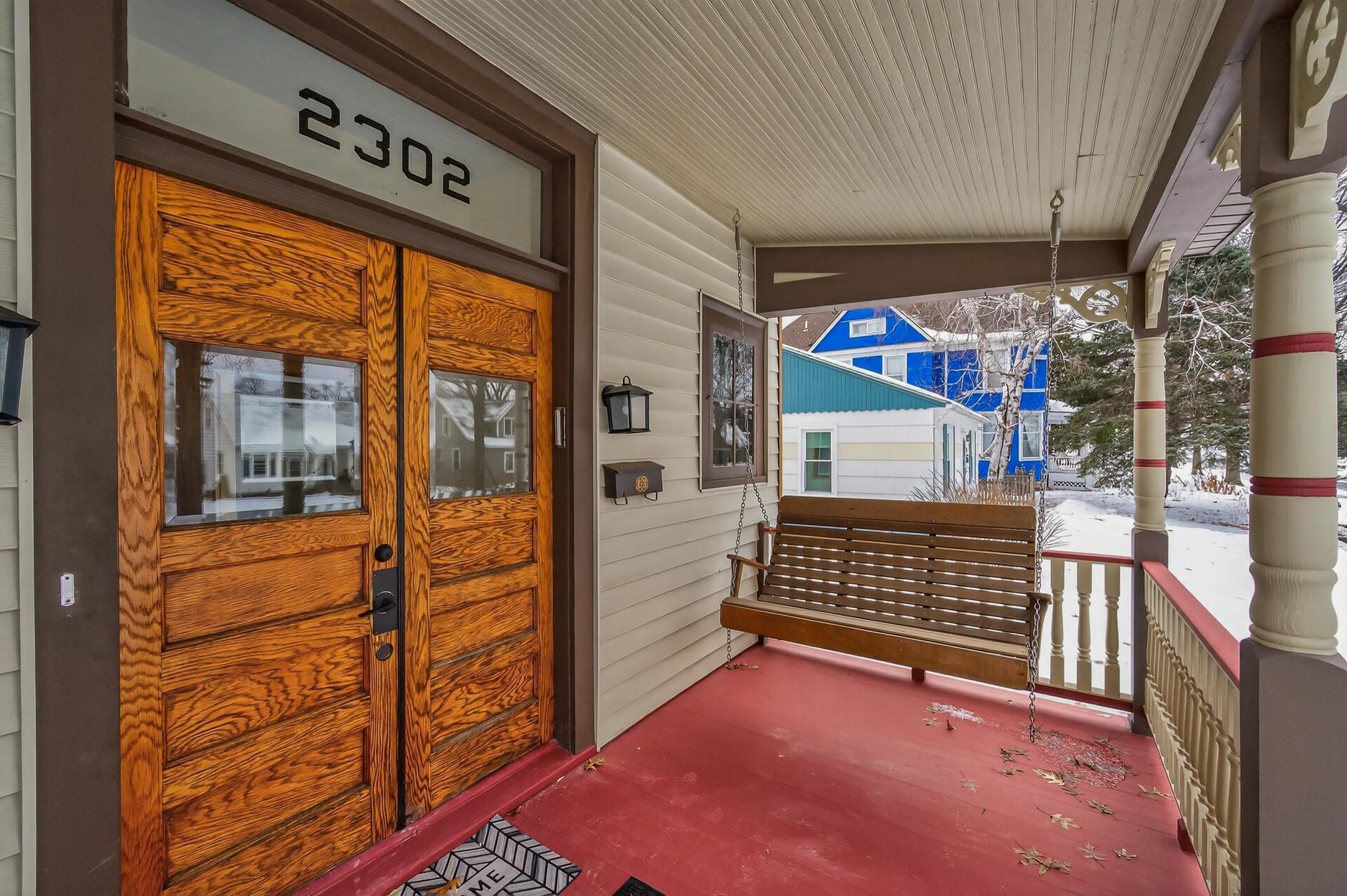 2302 Brewster Street