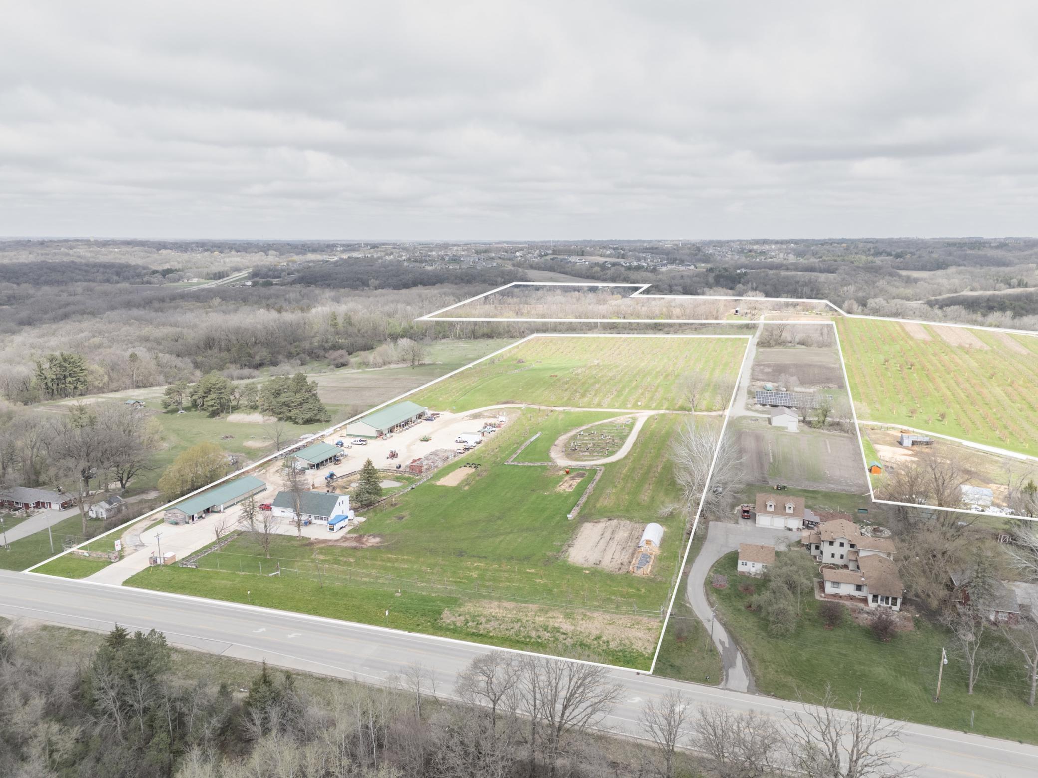 3415 College View Road E