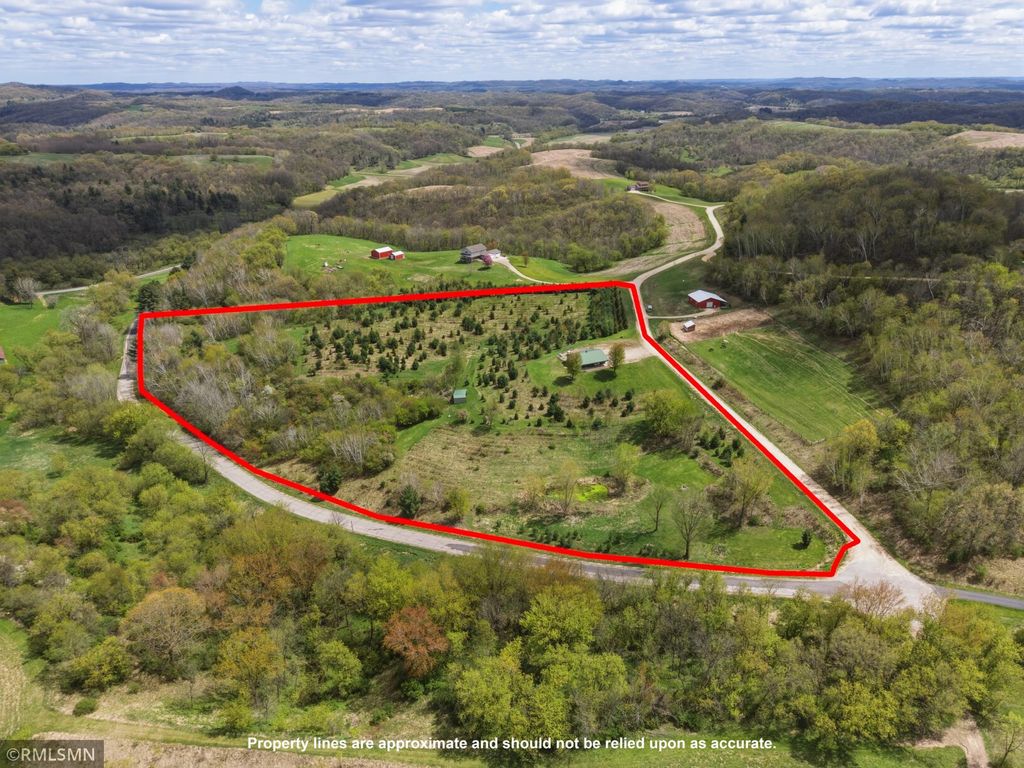 Photo of W20061 Hoff Lane, Arcadia, WI 54612 (MLS # 7067194)