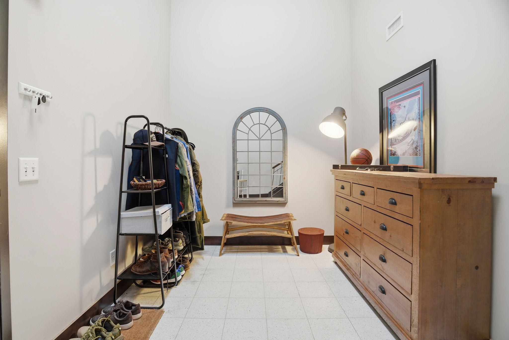 214 4th Street E 226