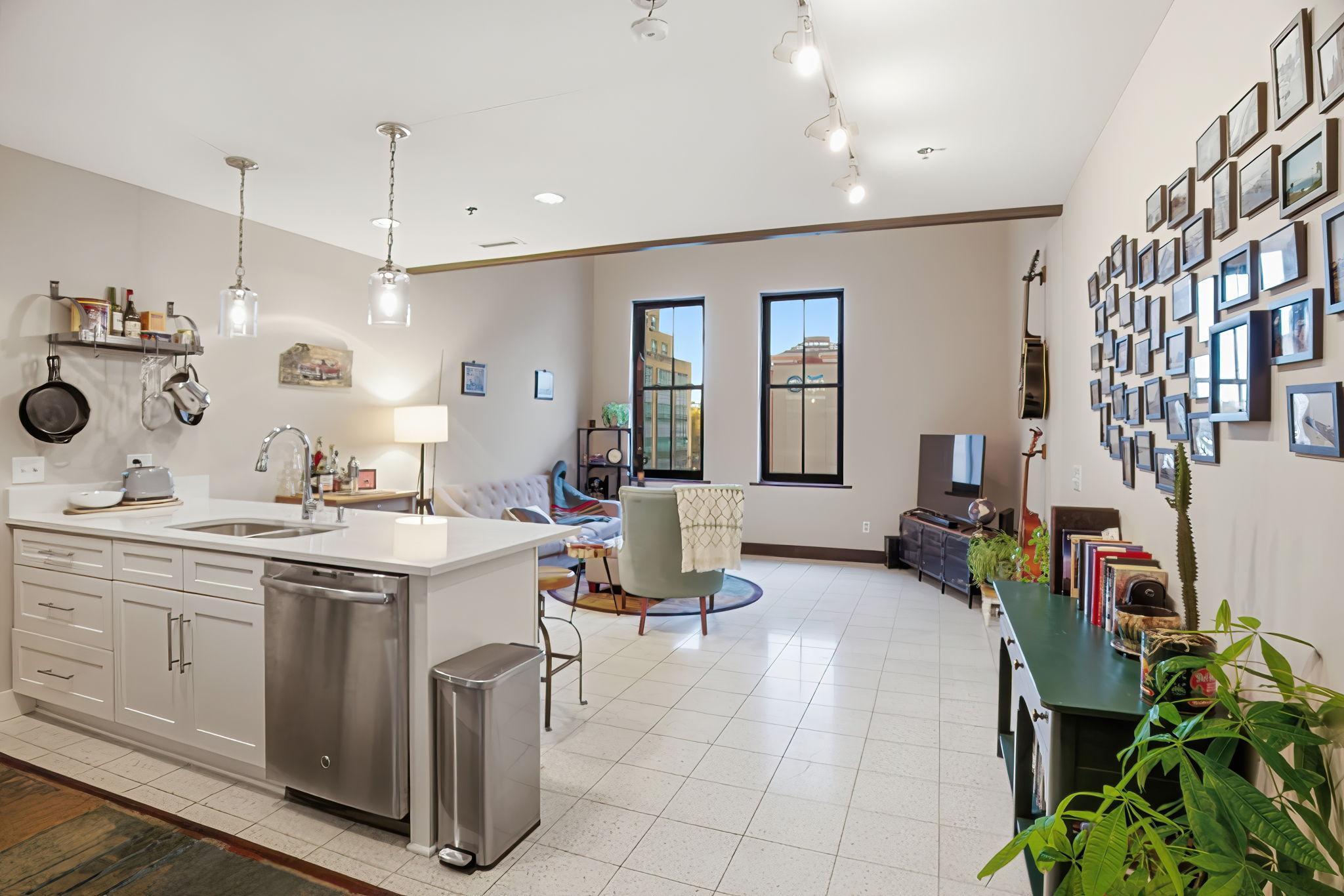 214 4th Street E 226