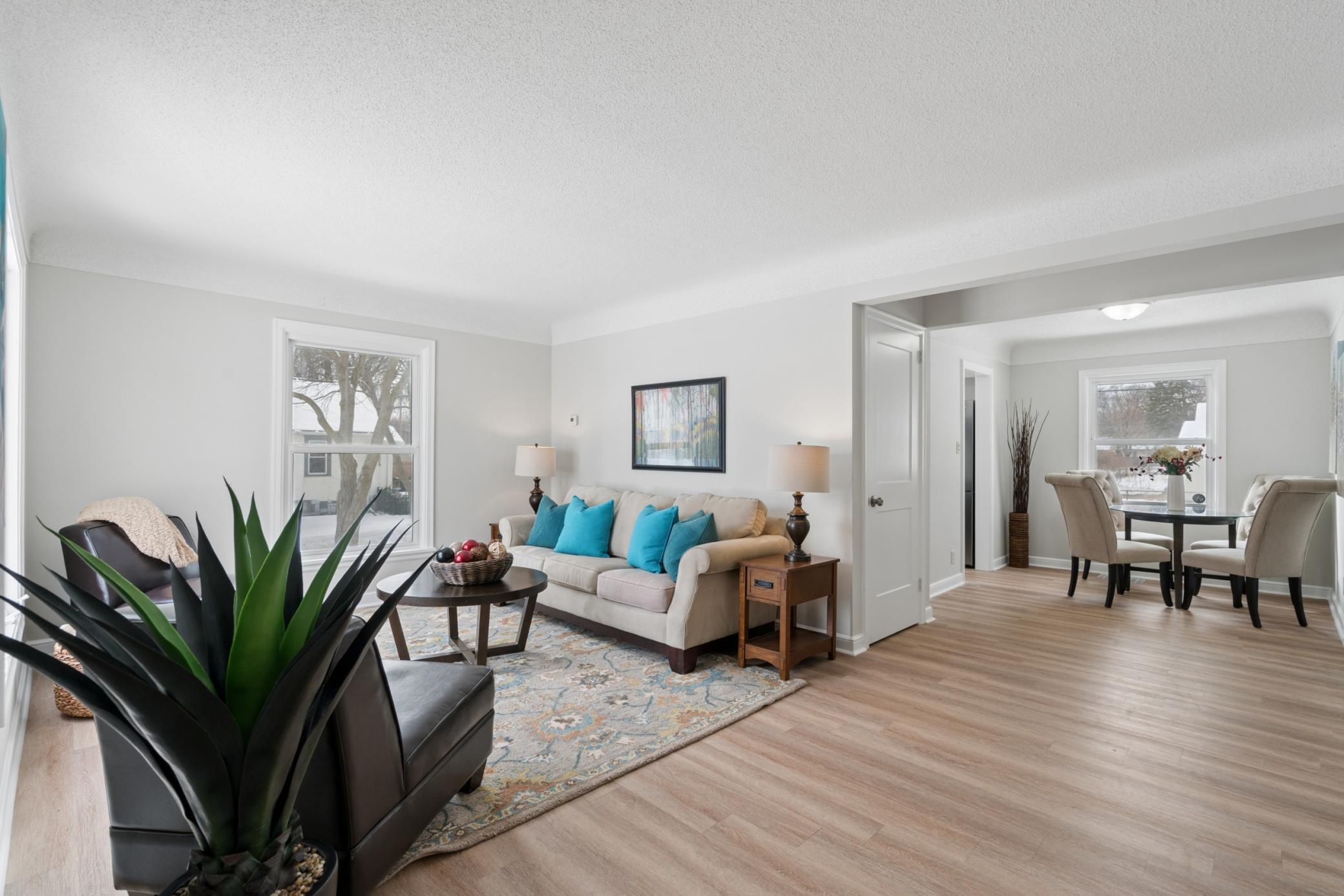 4601 Russell Avenue N