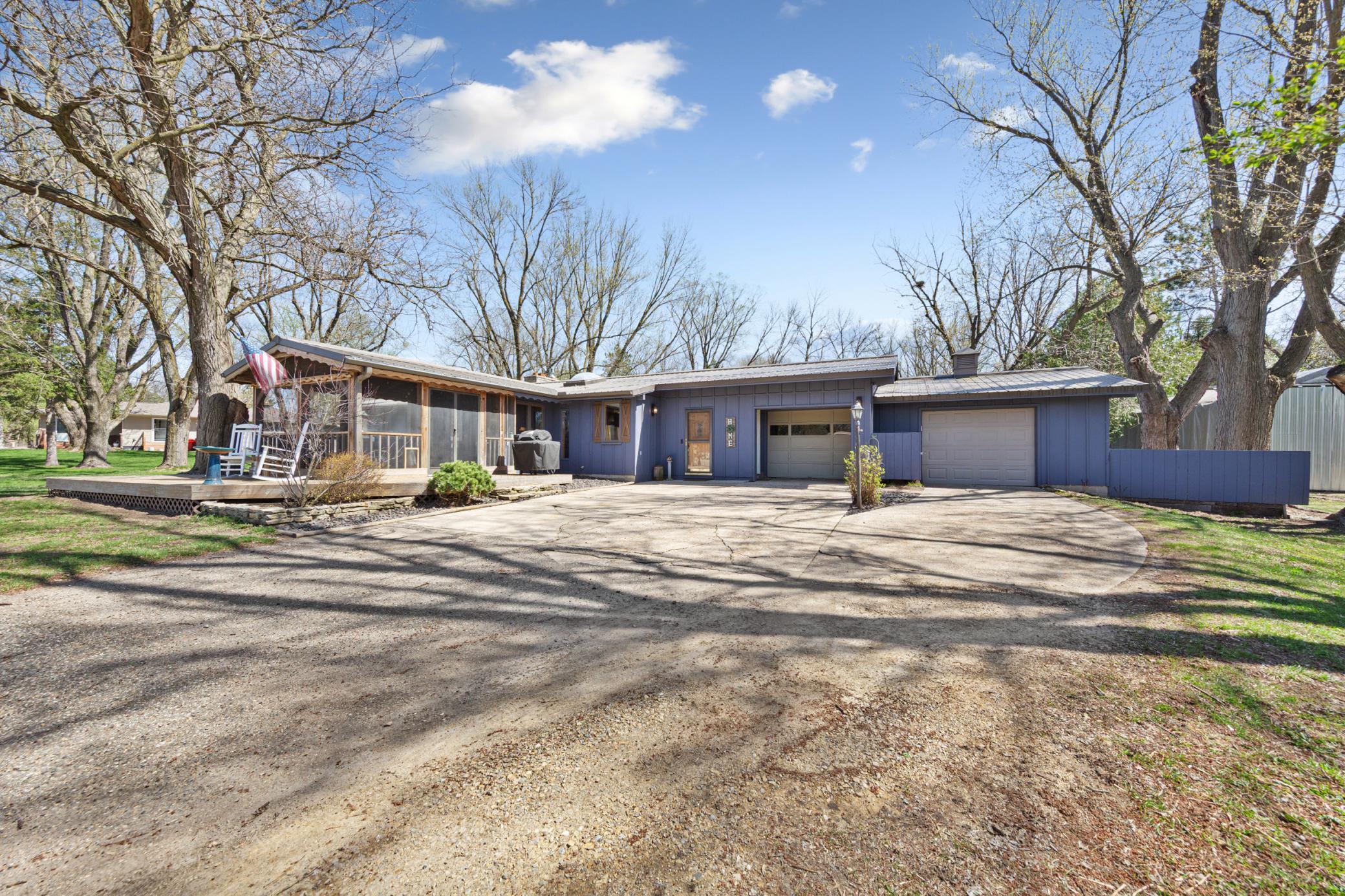 1304 34th Drive NE
