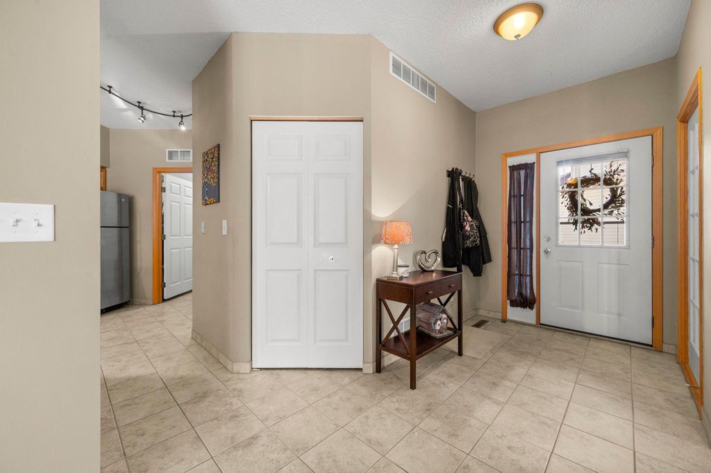 Photo of 2122 Water Lilly Lane #1206, Eagan, MN 55122 (MLS # 7043713)