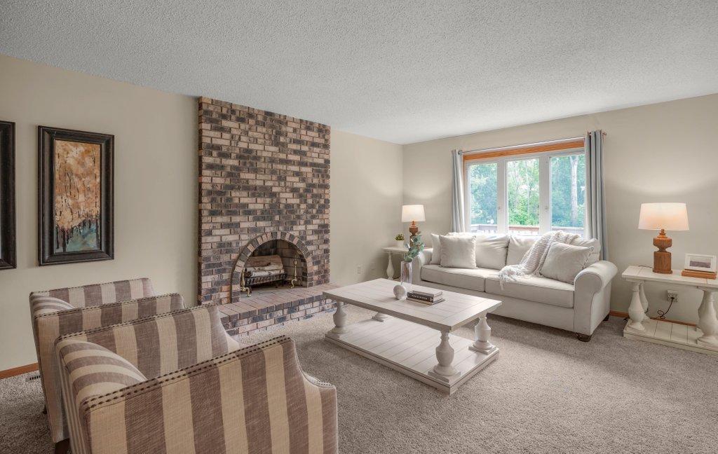 10221 Jeffery Lane