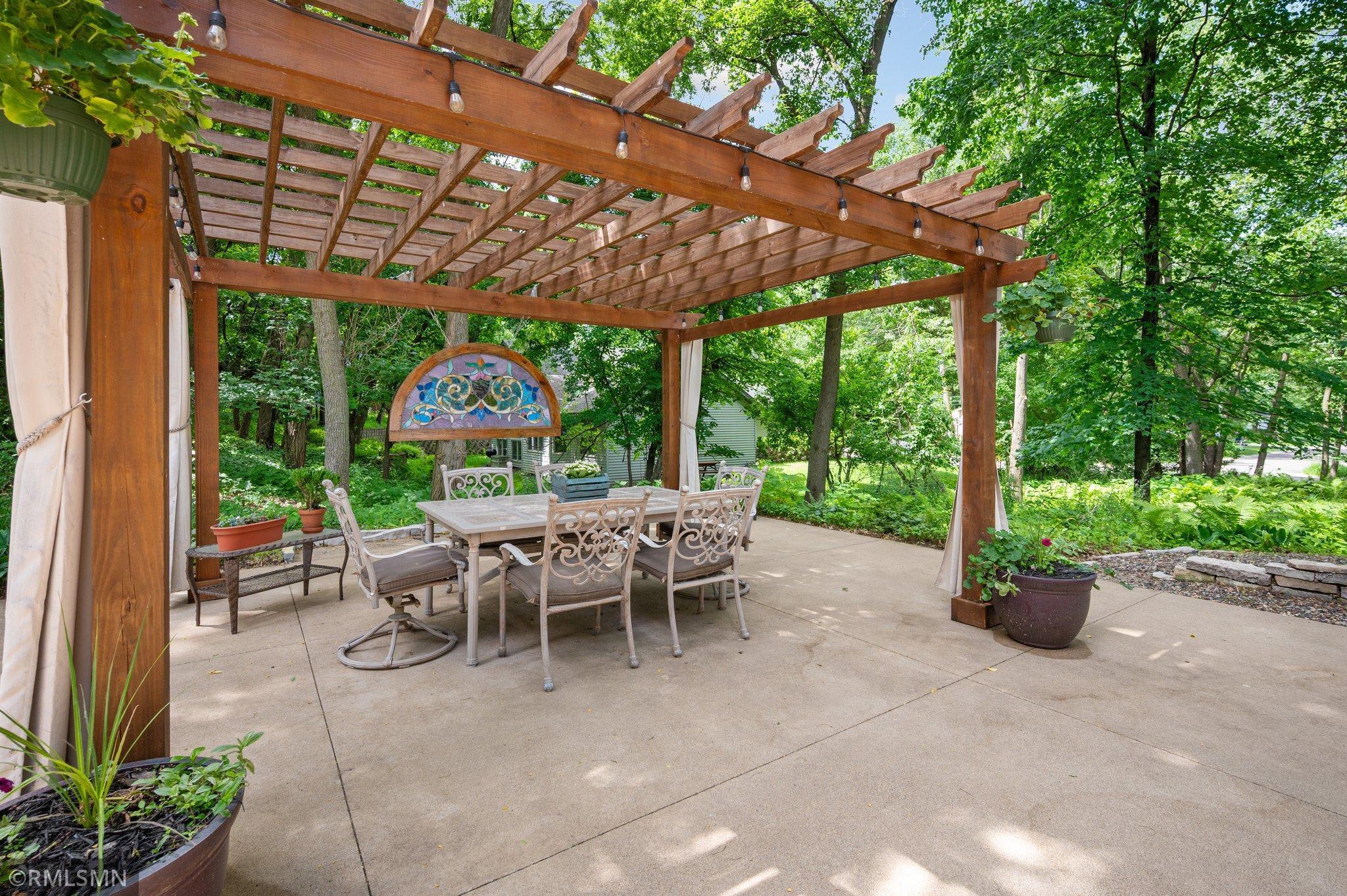 138 Dahlia Street