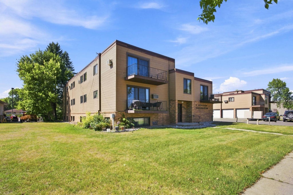 Photo of 1225 7th Street S #7, Moorhead, MN 56560 (MLS # 7133749)