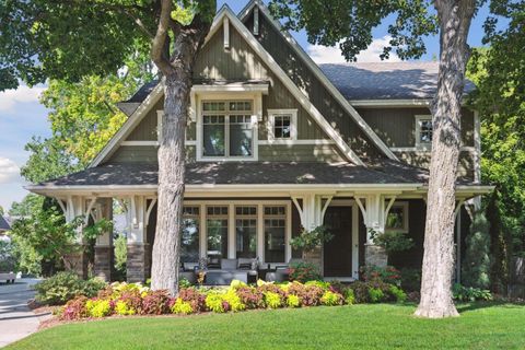 633 Park Street E Wayzata MN 55391